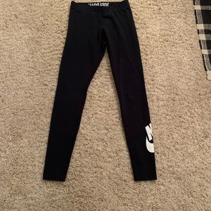 Nike leggings